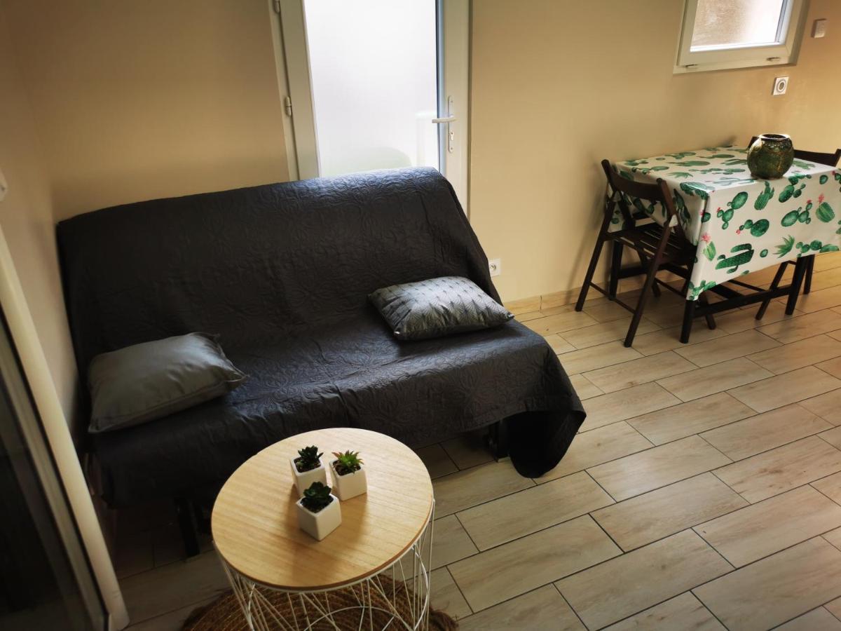 Lacapte & Sun Apartment Hyeres Exterior photo